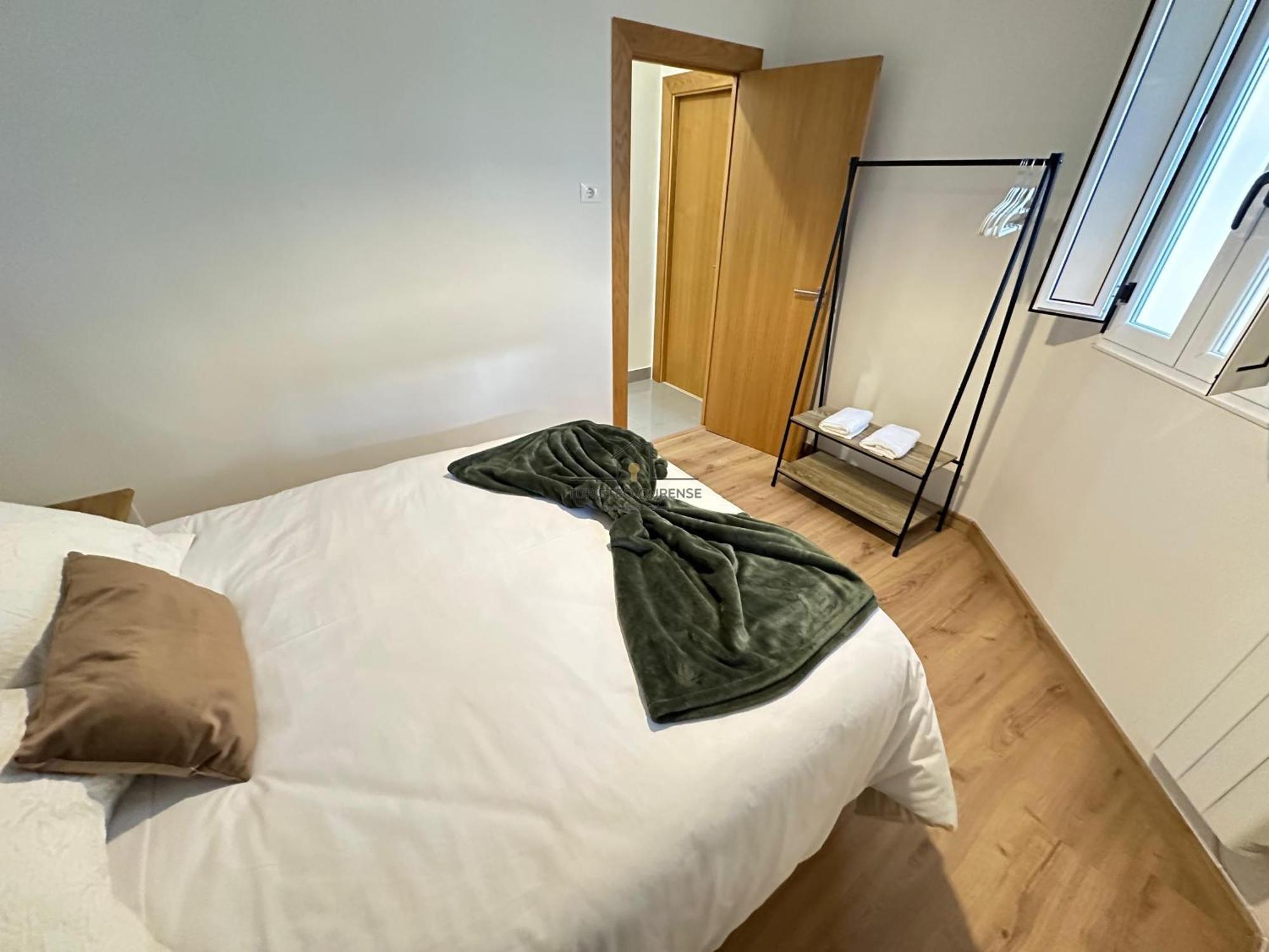 Hogar Forxa Puente Apartment Оуренсе Екстериор снимка